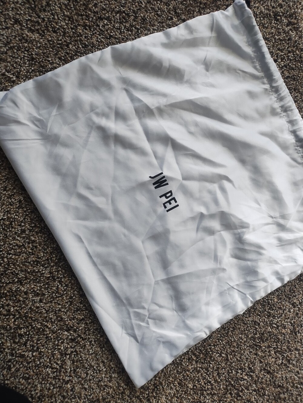 JW PEI White Drawstring Dust Bag - Picture 2 of 5